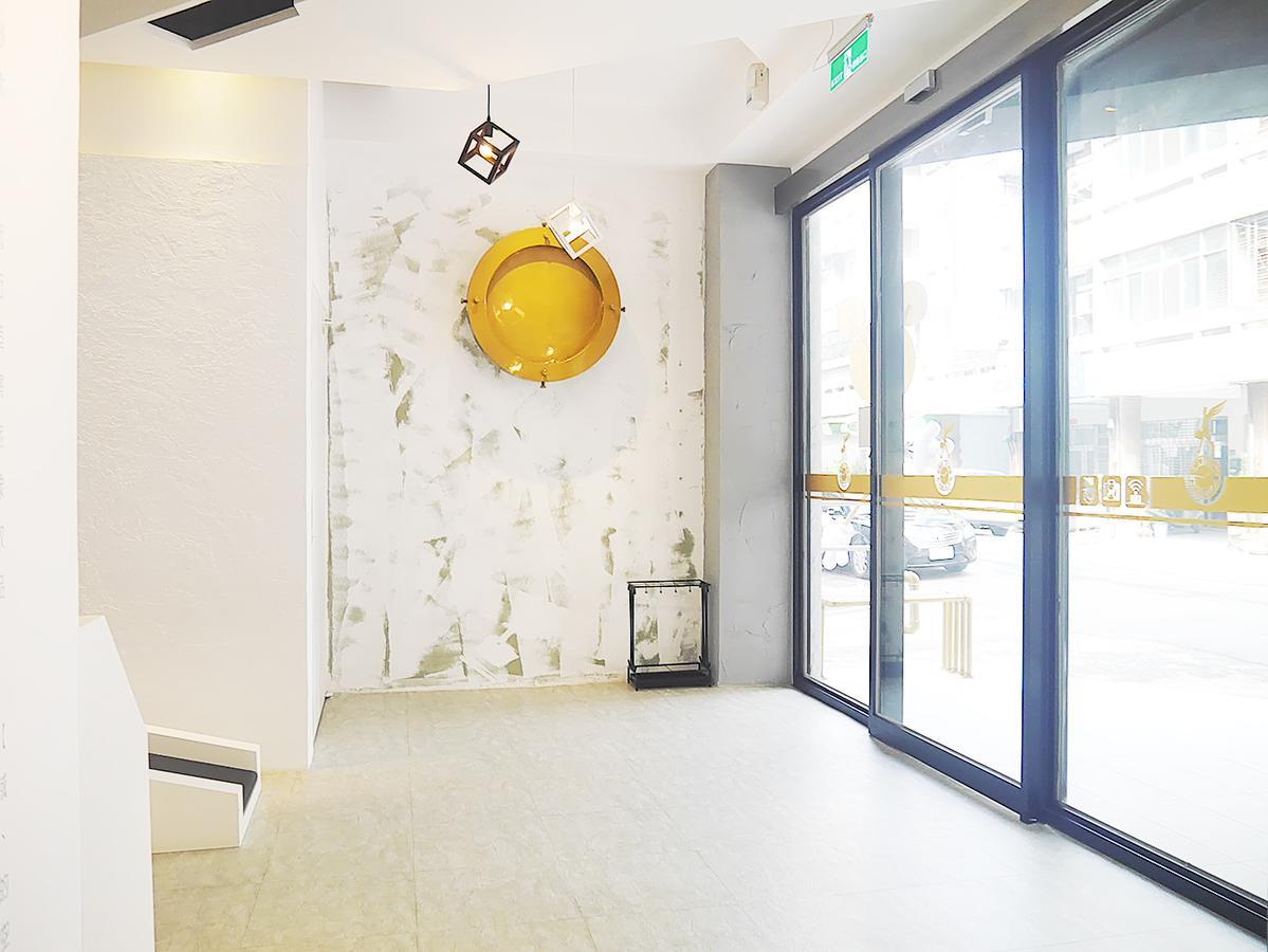 Time Flyer Hotel Taichung Exterior foto